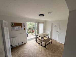 35FP-kitchen-dining