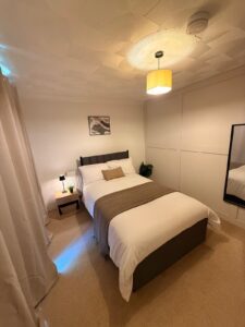 35 Feltwell Place - Room 1
