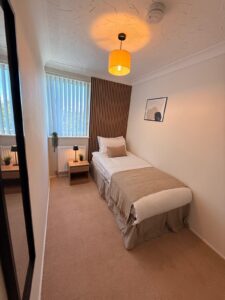 35 Feltwell Place - Room 4