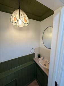 35 Feltwell Place - Downstairs toilet