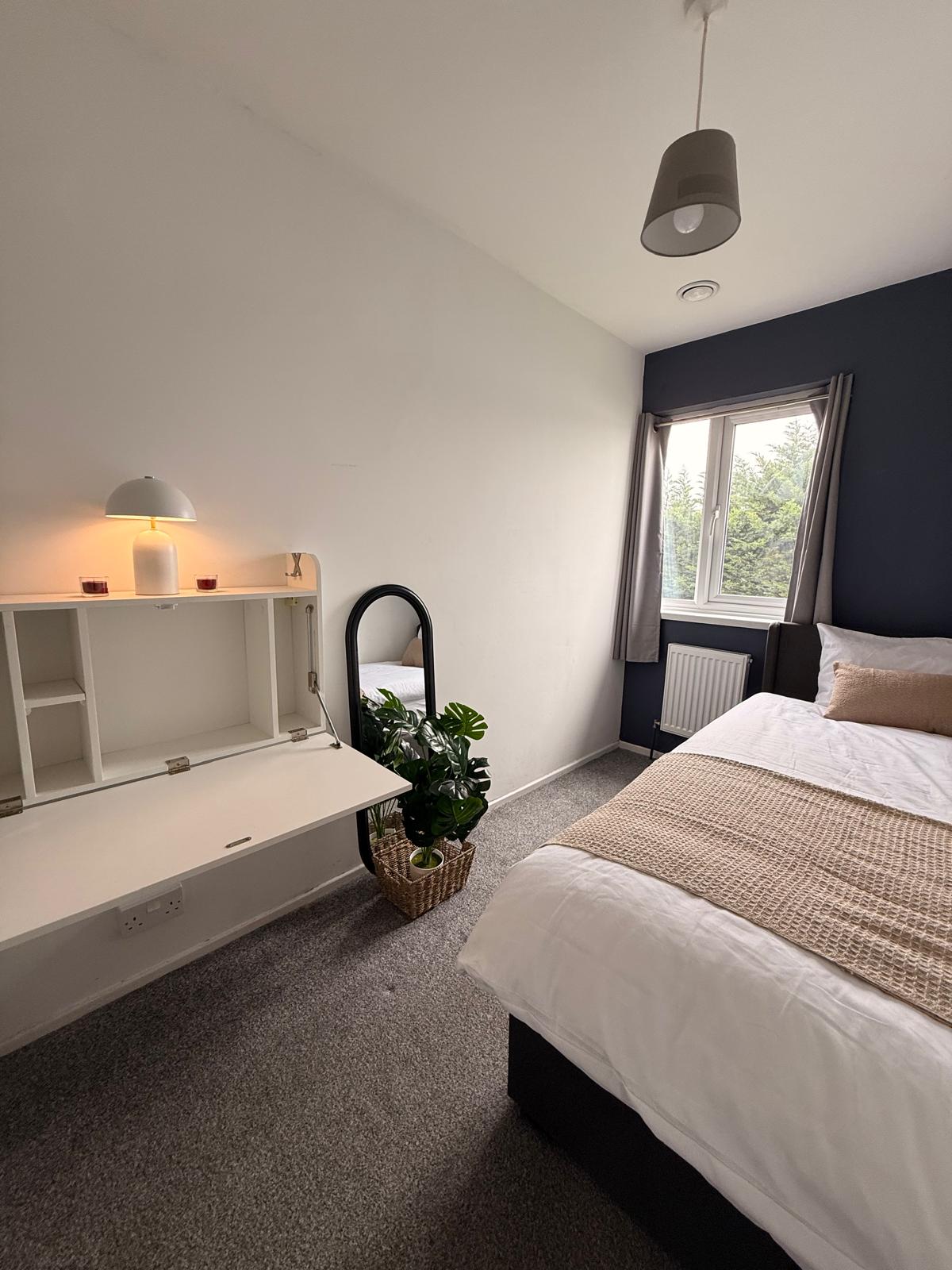 29CP-bedroom